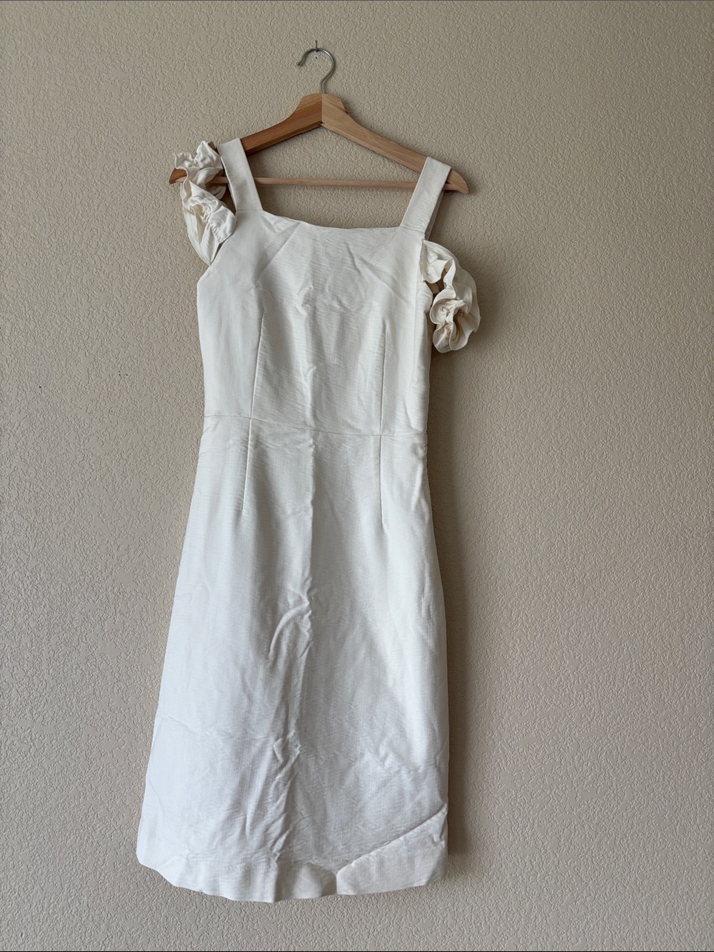 Mother Of Pearl Women's Cream Square-Neck Midi Dress with  Puff Sleeve Detail